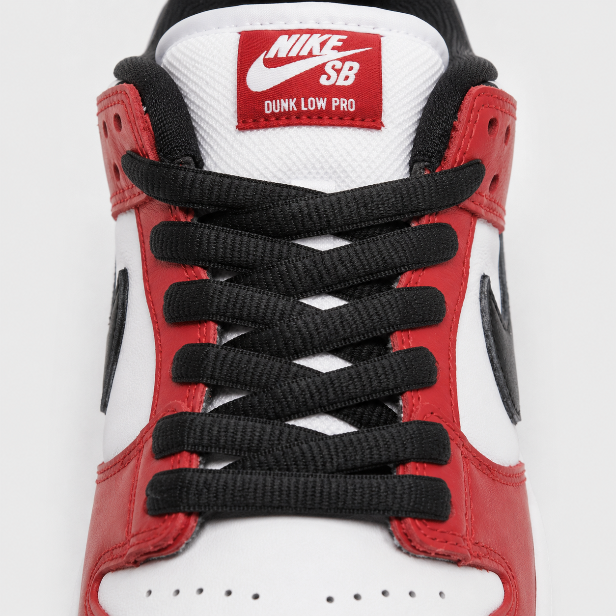 Oval & Round Laces